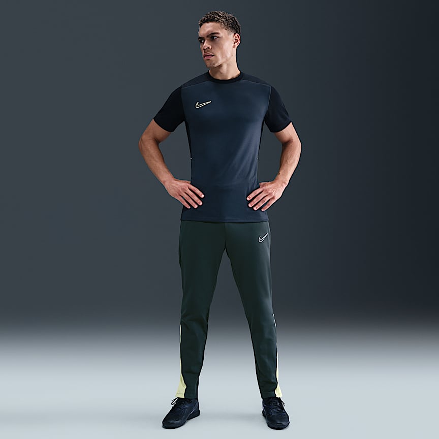Brazil Strike Men's Nike Dri-FIT Soccer Knit Pants. Nike.com